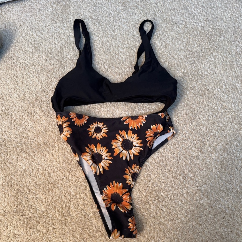 One piece cutout sunflower bathing suit (medium)